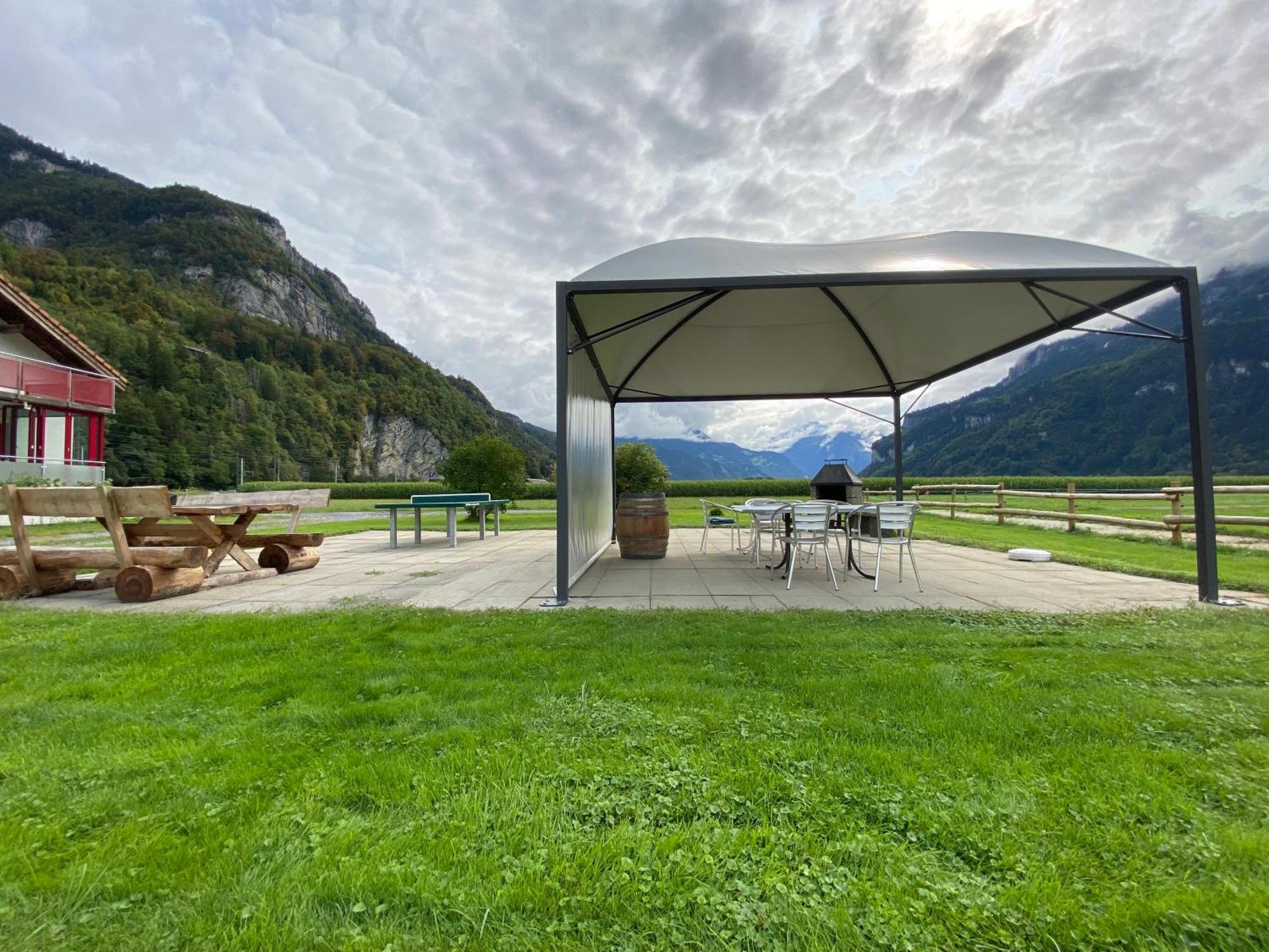 ”Heimet” Im Berner Oberland Apartment Unterbach  Exterior photo